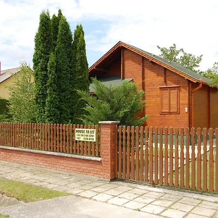 House Farsang * Balatonbereny